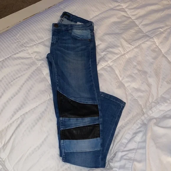 Maje Jeans - Picture 2 of 11